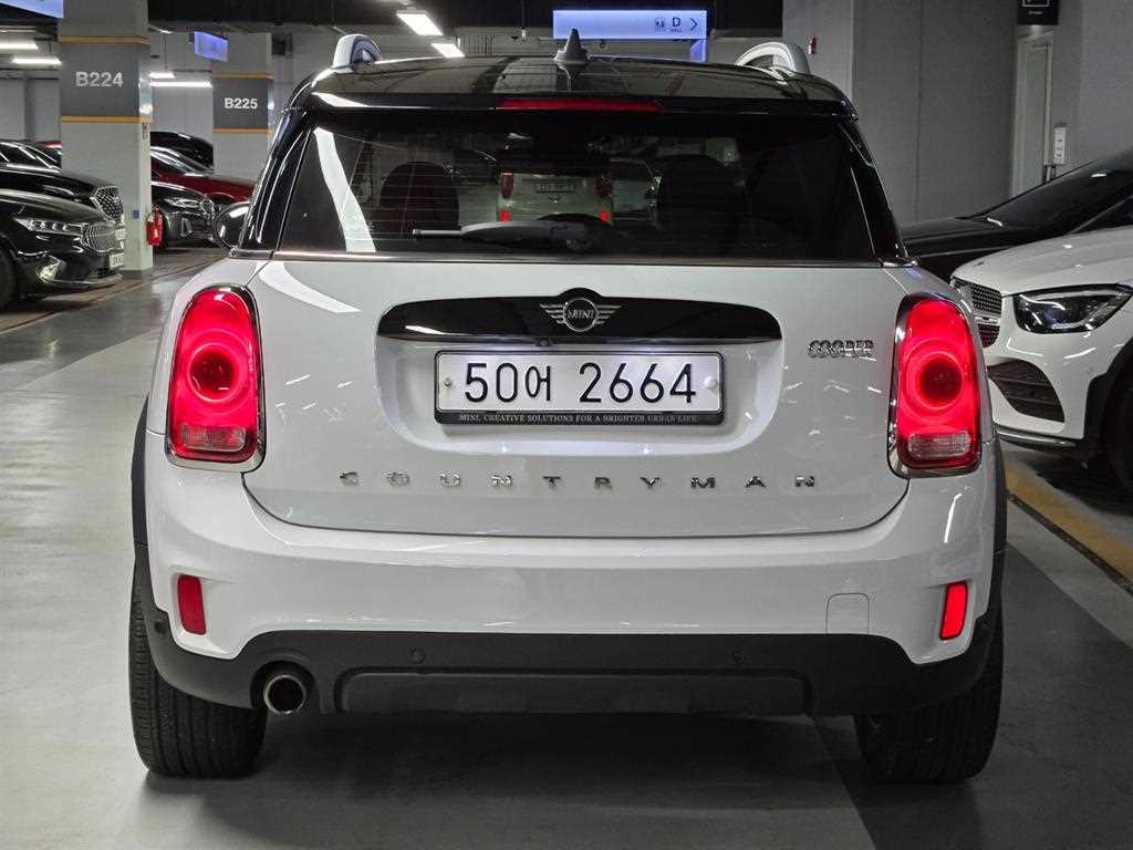 Mini Countryman - Vista 4