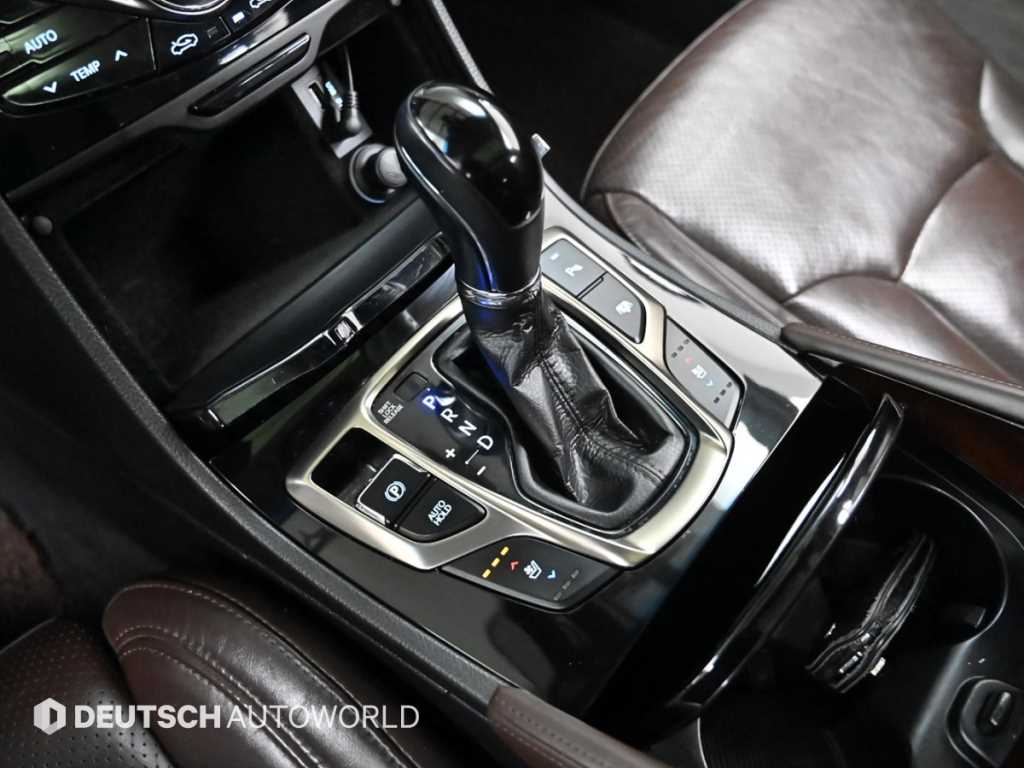 HYUNDAI Grandeur - Vista 9