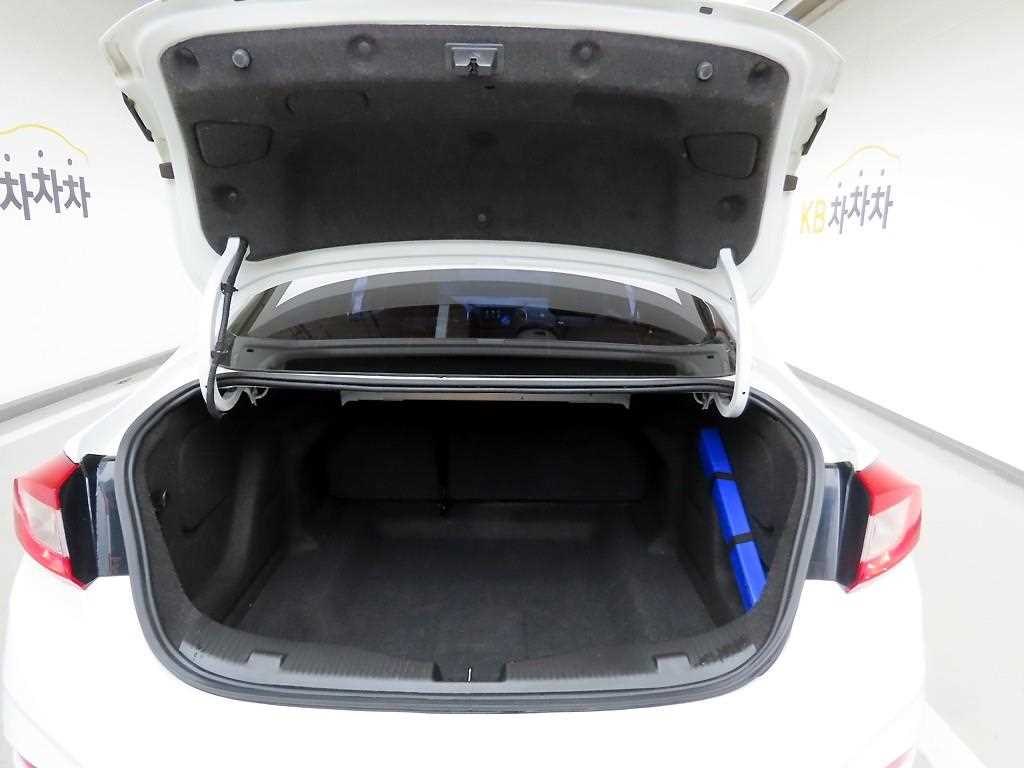 Chevrolet Cruise - Vista 5