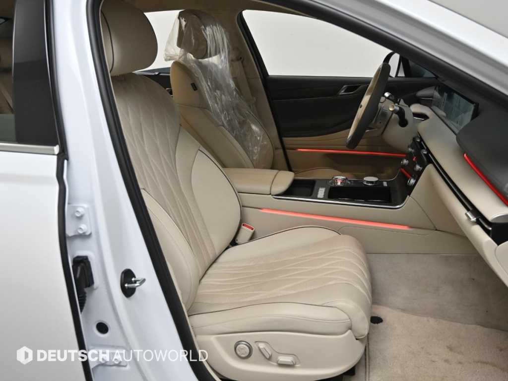 Genesis G80 - Vista 10