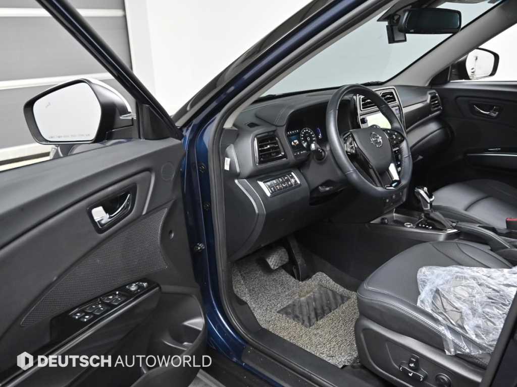 Ssangyong Tivoli - Vista 11