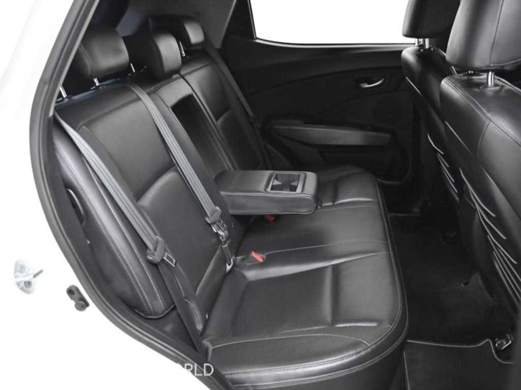 Ssangyong Tivoli - Vista 12