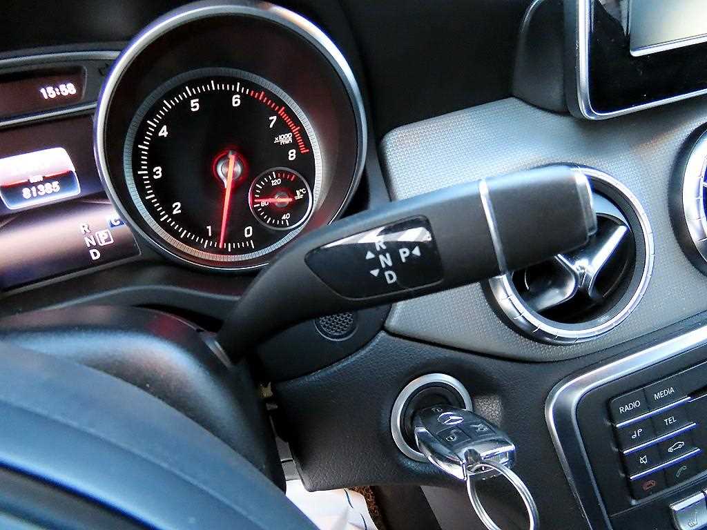 Mercedes Benz CLA Class - Vista 10