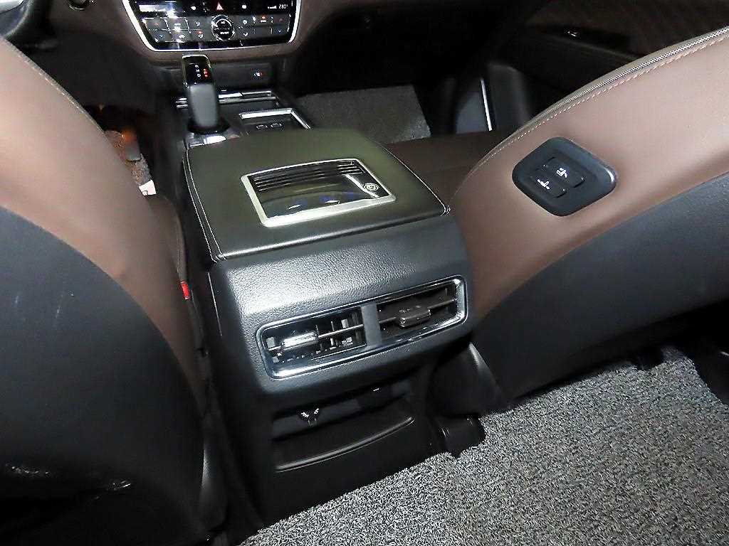 Ssangyong Rexton 2022 Gris - Importación desde Corea - HF Imports Iquique - Foto 14