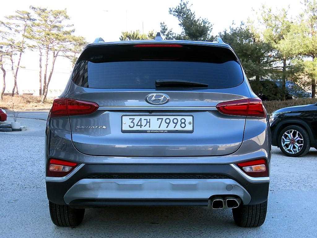HYUNDAI Santa Fe - Vista 4