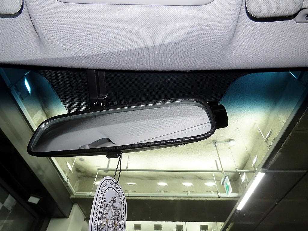 HYUNDAI Avante 2011 Blanco - Importación desde Corea - HF Imports Iquique - Foto 17