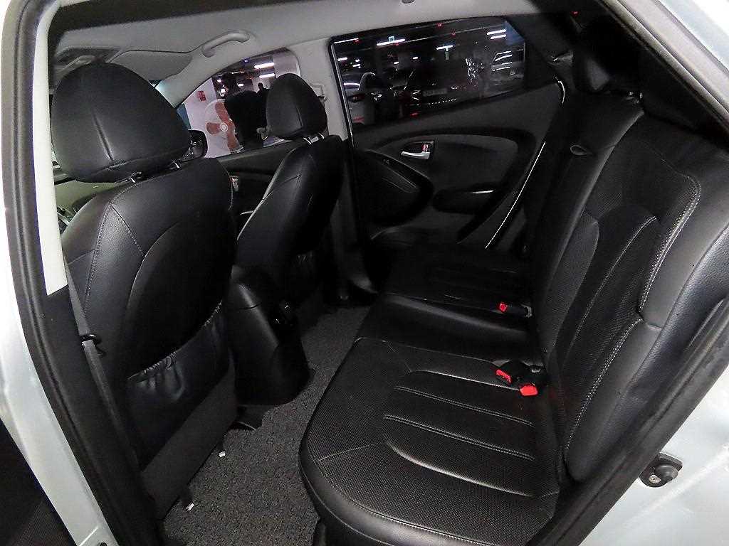 HYUNDAI Tucson - Vista 7