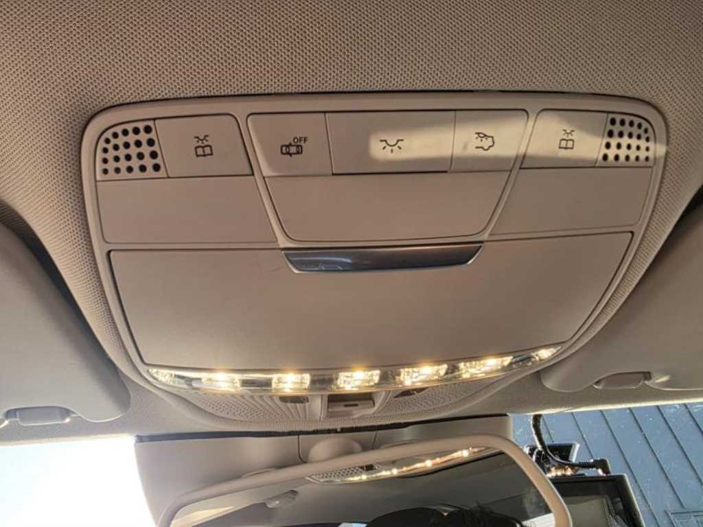 Mercedes Benz C Class 2016 Blanco - Importación desde Corea - HF Imports Iquique - Foto 16