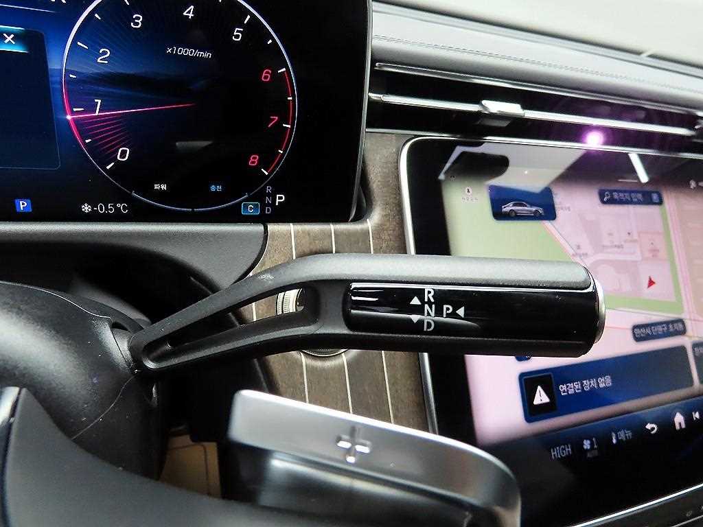 Mercedes Benz E class - Vista 10