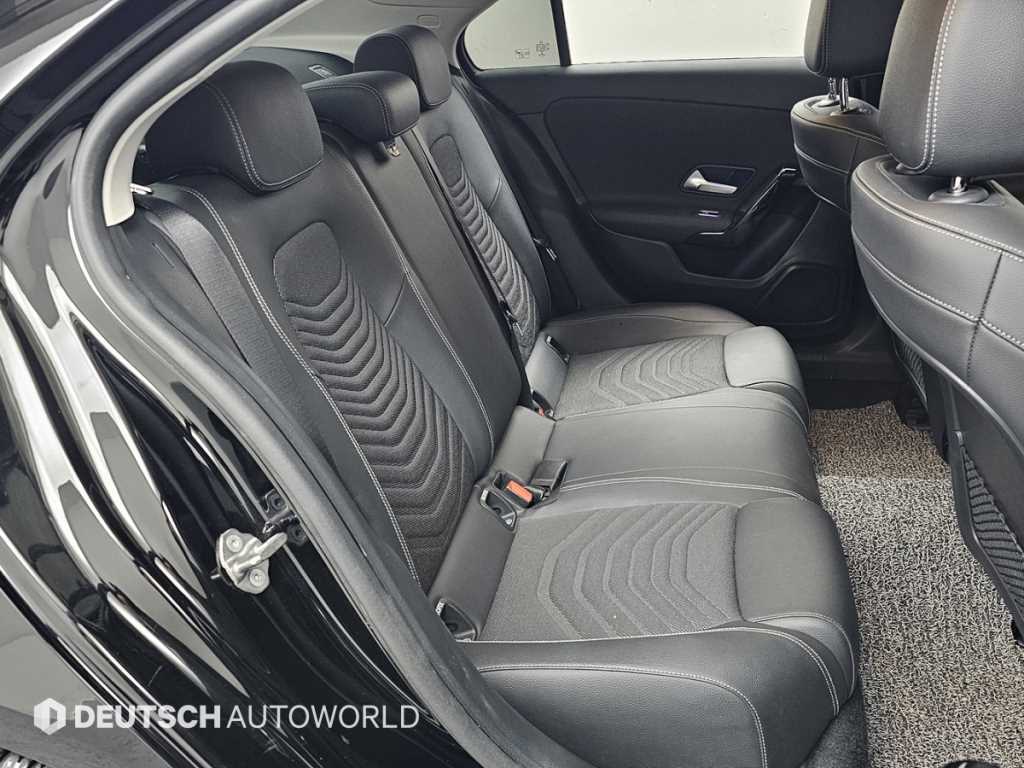 Mercedes Benz A Class - Vista 12