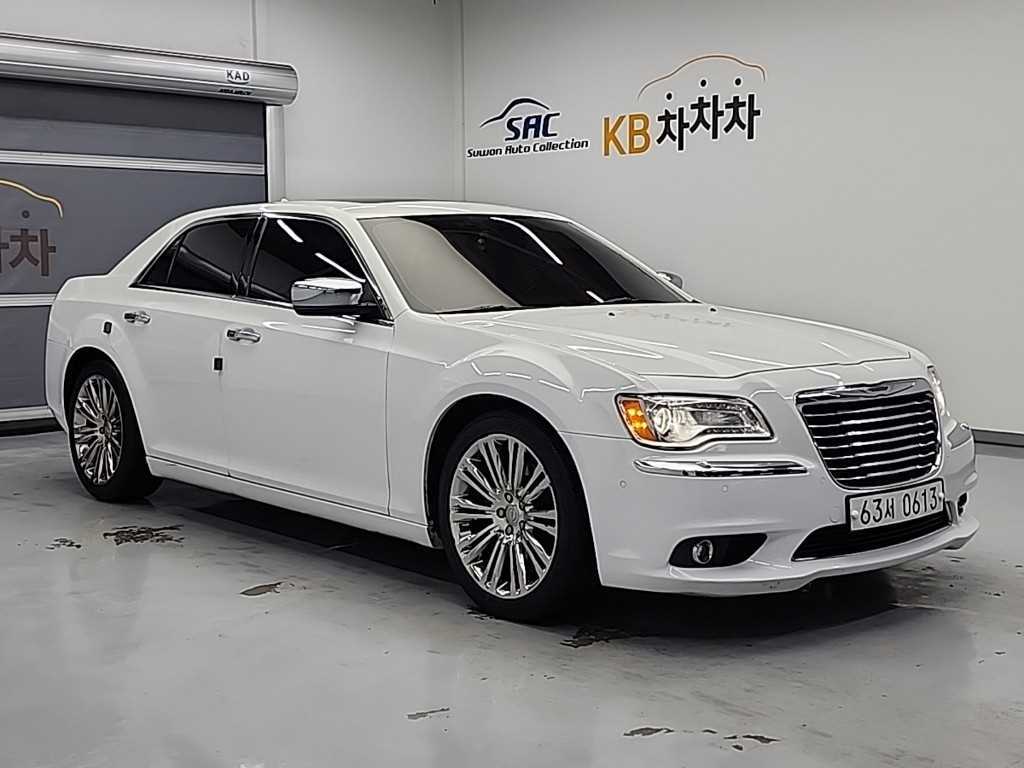 Chrysler 300C - Vista 4