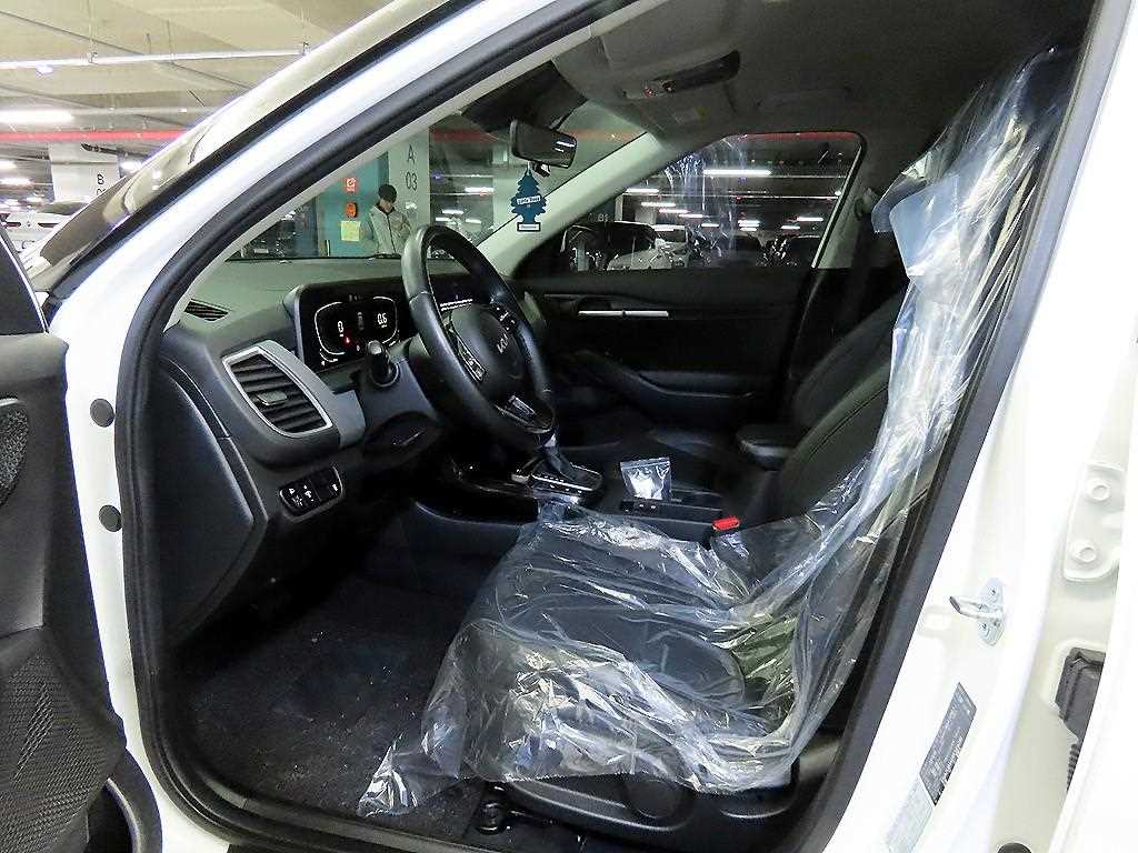 KIA Seltos - Vista 6