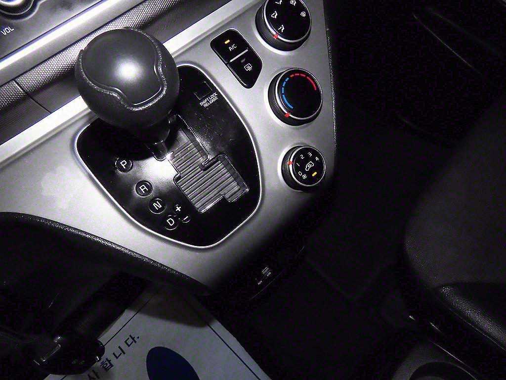 KIA Ray 2019 Blanco - Importación desde Corea - HF Imports Iquique - Foto 13