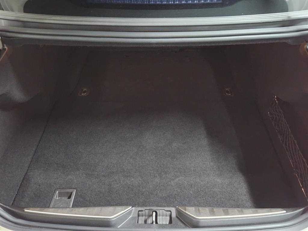 Maserati Quattroforte 2016 Blanco - Importación desde Corea - HF Imports Iquique - Foto 17