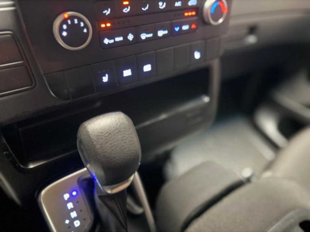 HYUNDAI Staria 2022 Negro - Importación desde Corea - HF Imports Iquique - Foto 17