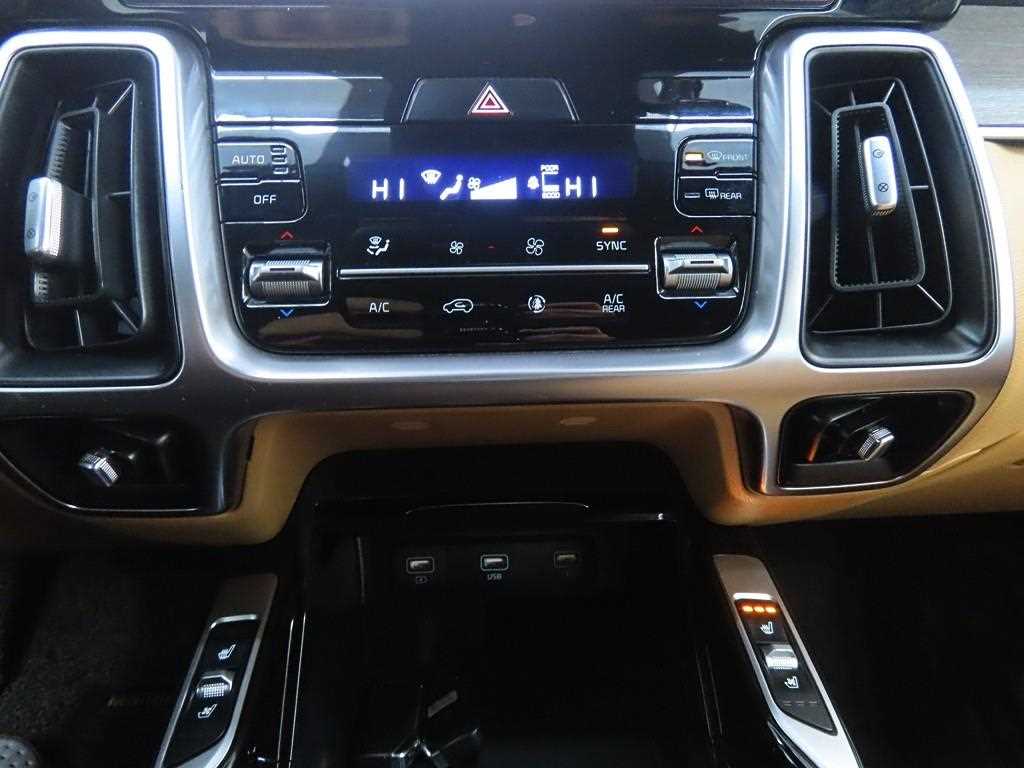 KIA Sorento - Vista 11