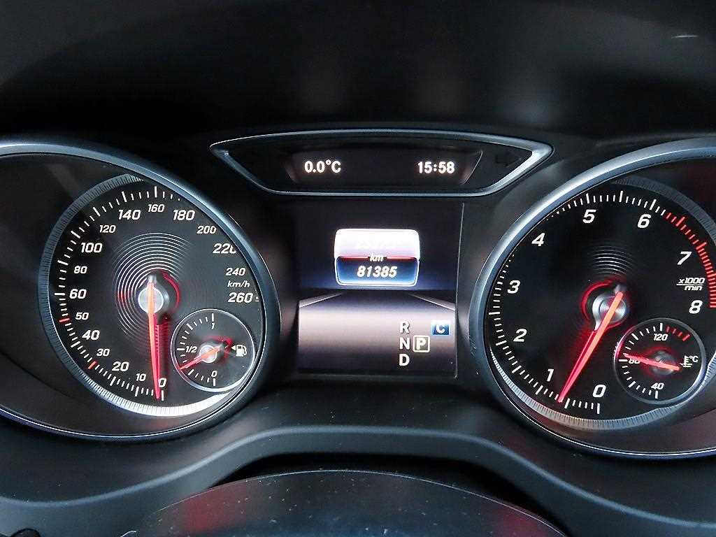 Mercedes Benz CLA Class - Vista 9