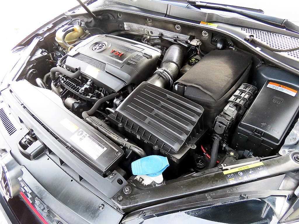 Volkswagen Golf 2016 Negro - Importación desde Corea - HF Imports Iquique - Foto 19