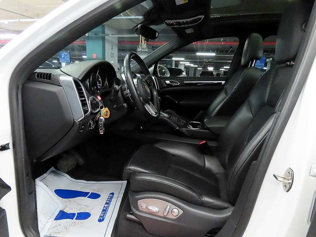 Porsche Cayenne - Vista 6
