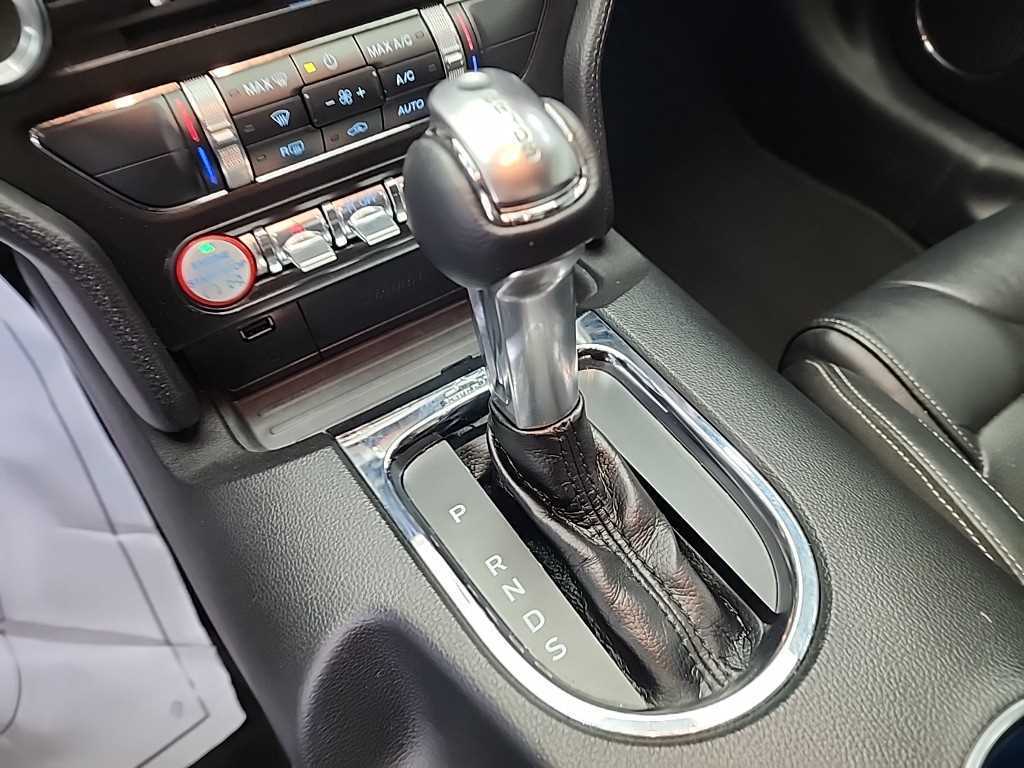 Ford Mustang - Vista 8