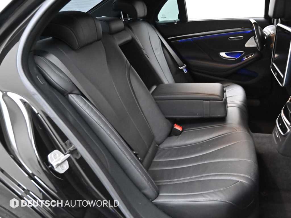 Mercedes Benz S Class - Vista 12