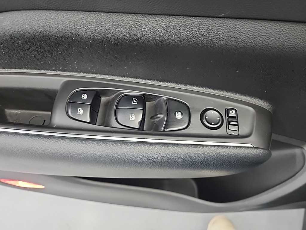 SAMSUNG QM6 2018 Negro - Importación desde Corea - HF Imports Iquique - Foto 16