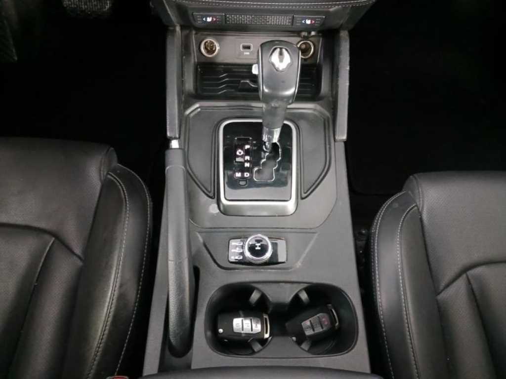 Ssangyong Rexton 2019 Café - Importación desde Corea - HF Imports Iquique - Foto 16