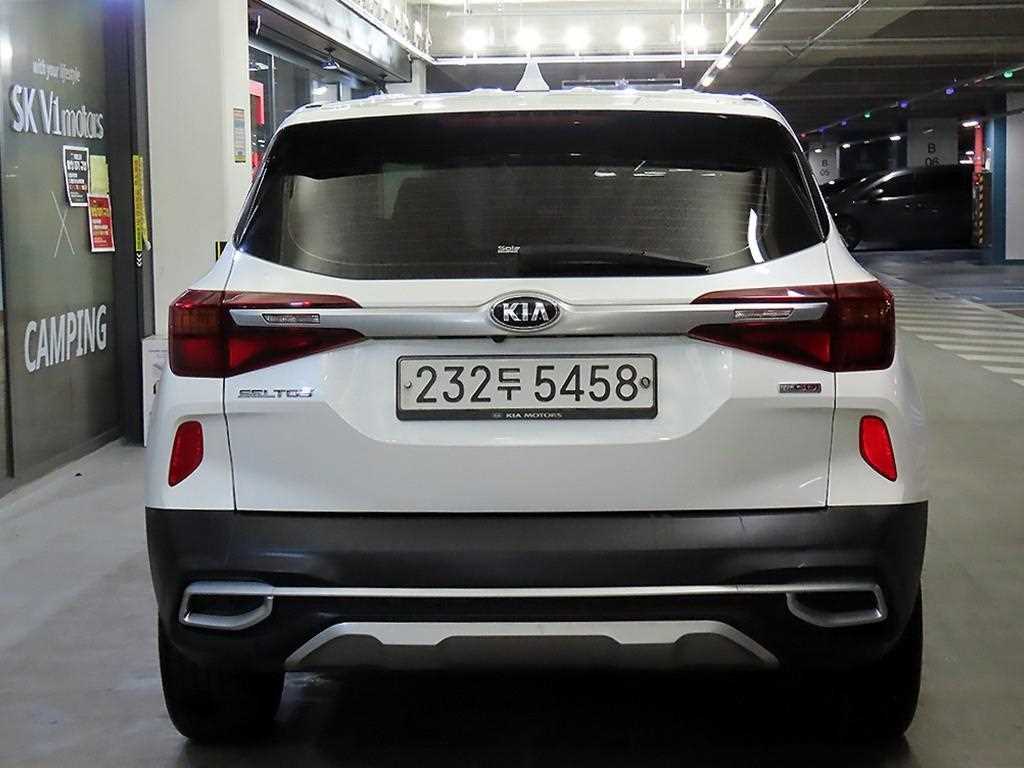 KIA Seltos - Vista 5