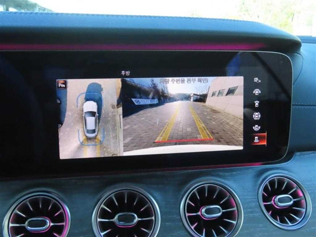 Mercedes Benz E class - Vista 10