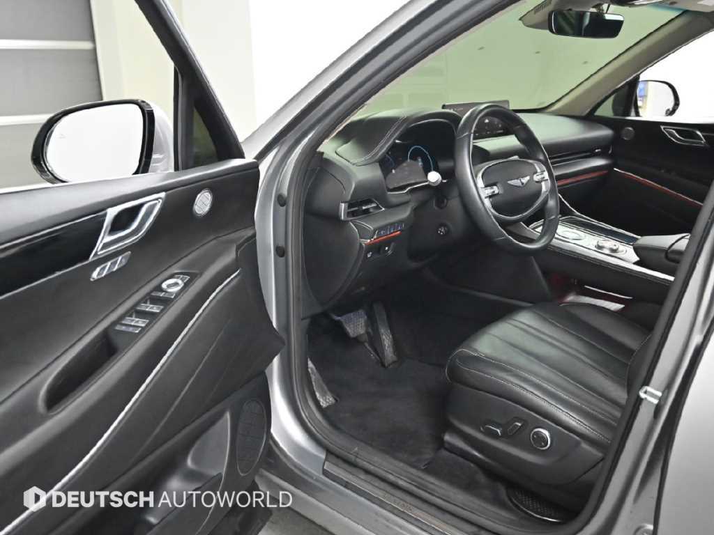 Genesis GV80 - Vista 11