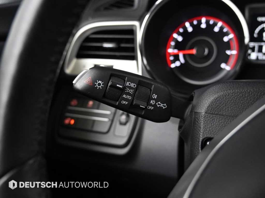 Ssangyong Tivoli 2016 Blanco - Importación desde Corea - HF Imports Iquique - Foto 17