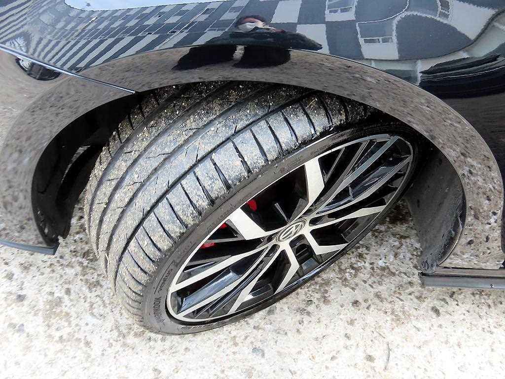 Volkswagen Golf 2016 Negro - Importación desde Corea - HF Imports Iquique - Foto 20