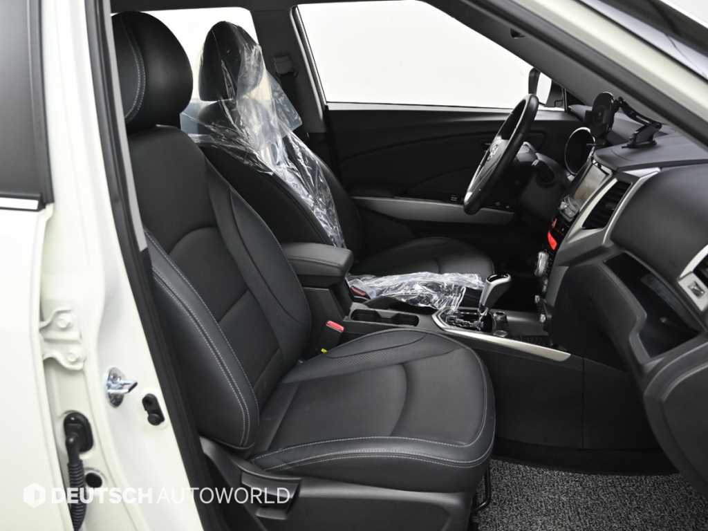 Ssangyong Tivoli - Vista 10