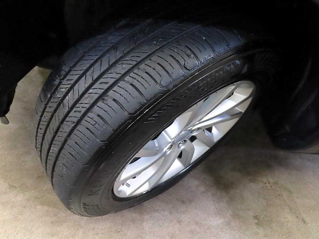 Land Rover Discovery Sports 2018 Blanco - Importación desde Corea - HF Imports Iquique - Foto 20