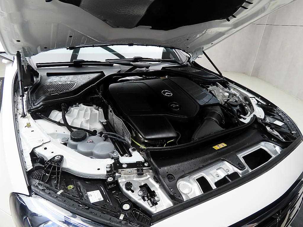 Mercedes Benz E class 2025 Blanco - Importación desde Corea - HF Imports Iquique - Foto 19