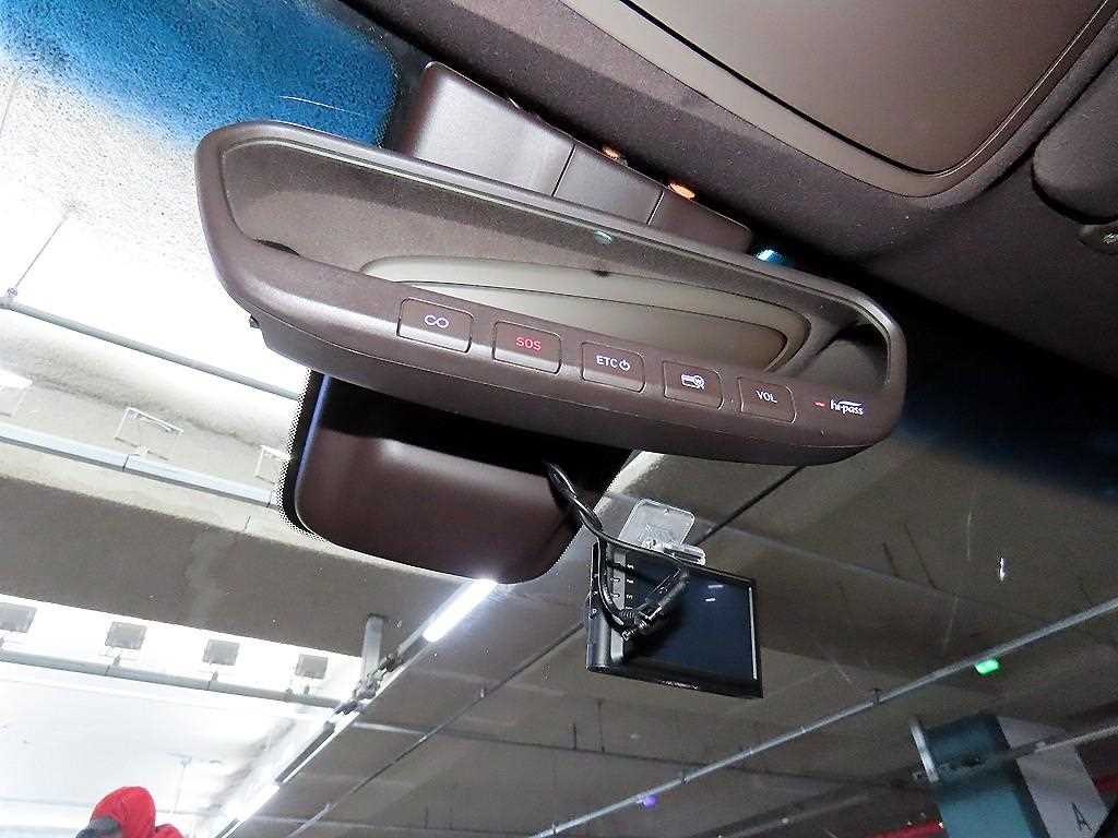 Genesis G90 2019 Negro - Importación desde Corea - HF Imports Iquique - Foto 14