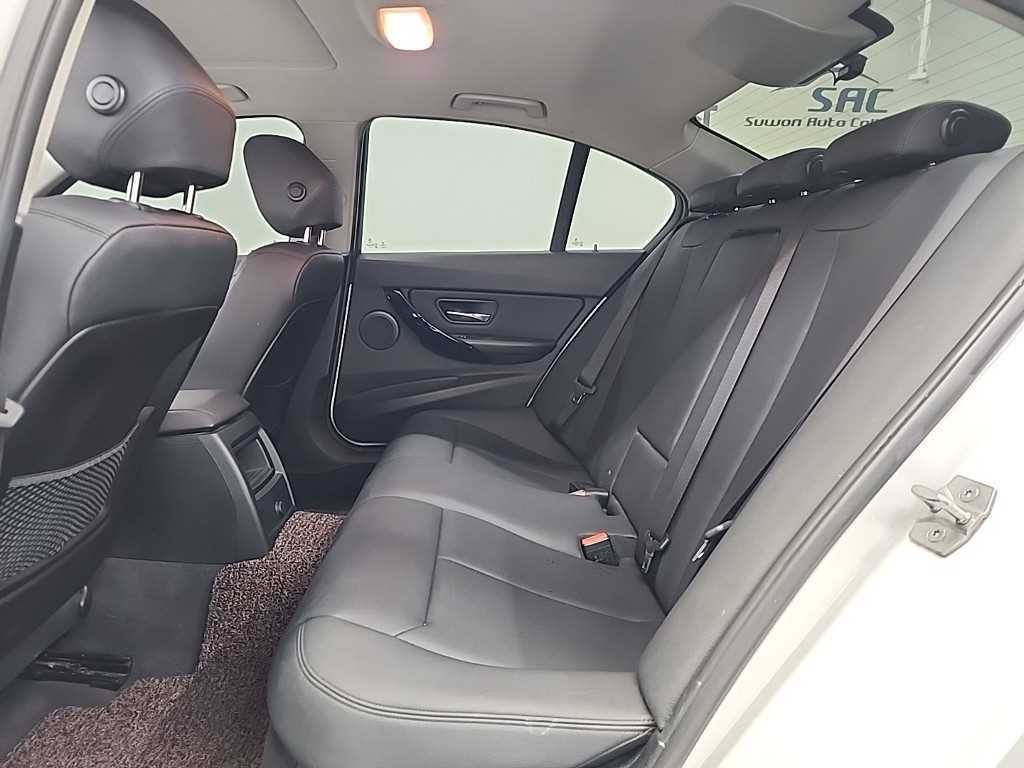 BMW 3 series - Vista 12