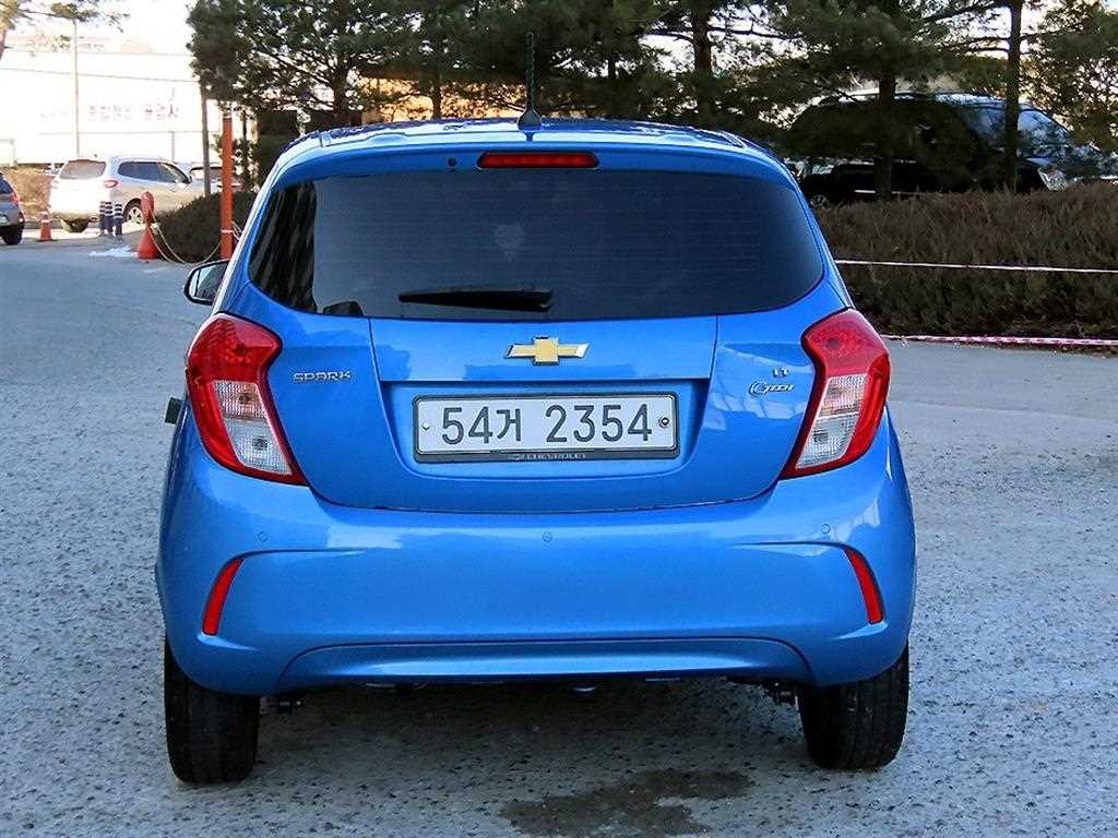 Chevrolet Spark - Vista 4