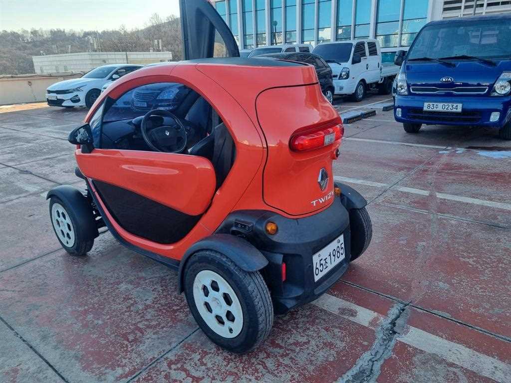 SAMSUNG Twizy - Vista 12