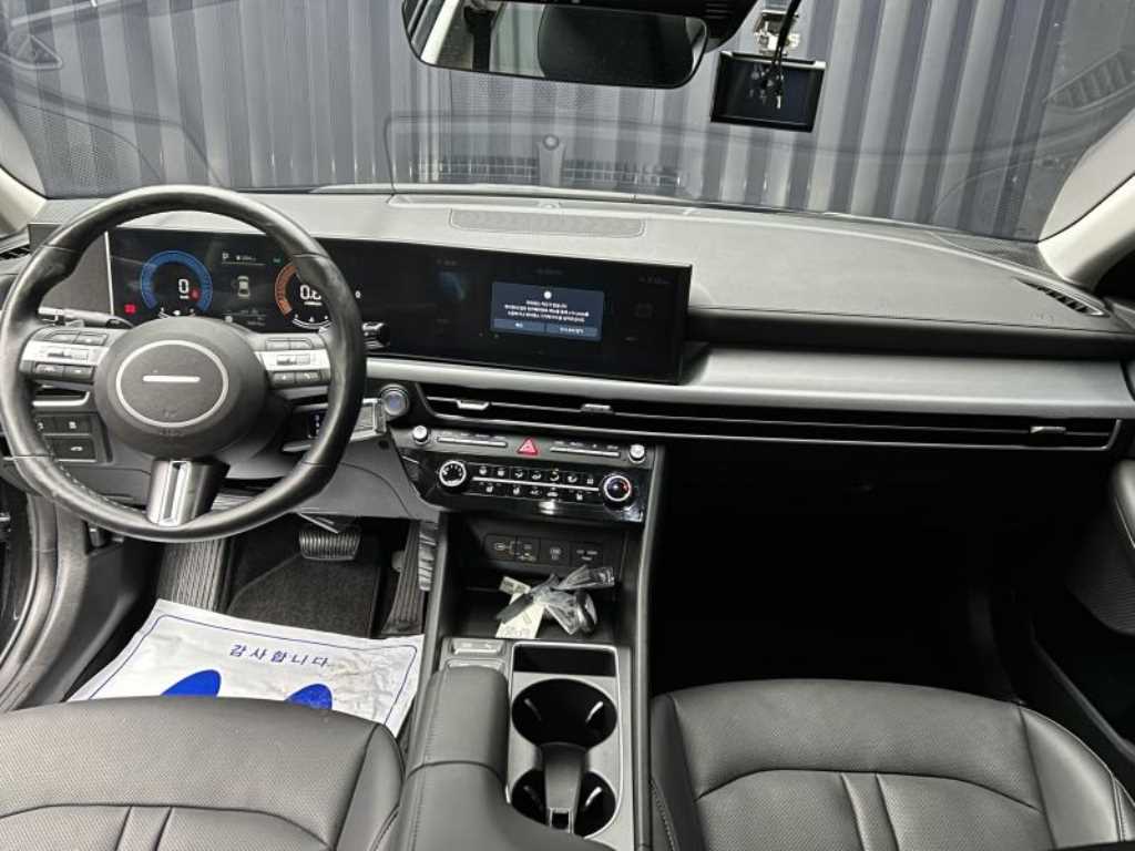 HYUNDAI Sonata - Vista 7