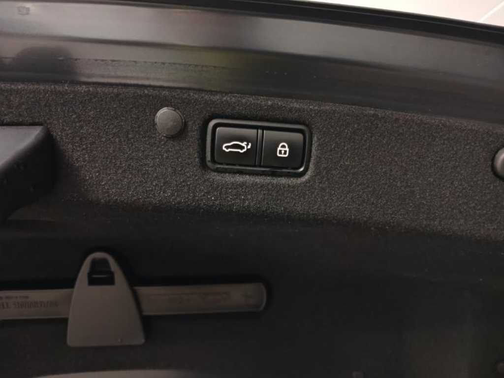 HYUNDAI Grandeur 2018 Gris - Importación desde Corea - HF Imports Iquique - Foto 17