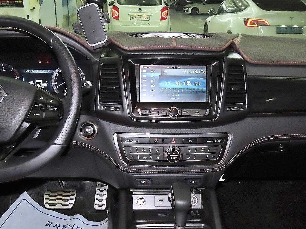 Ssangyong Rexton - Vista 11