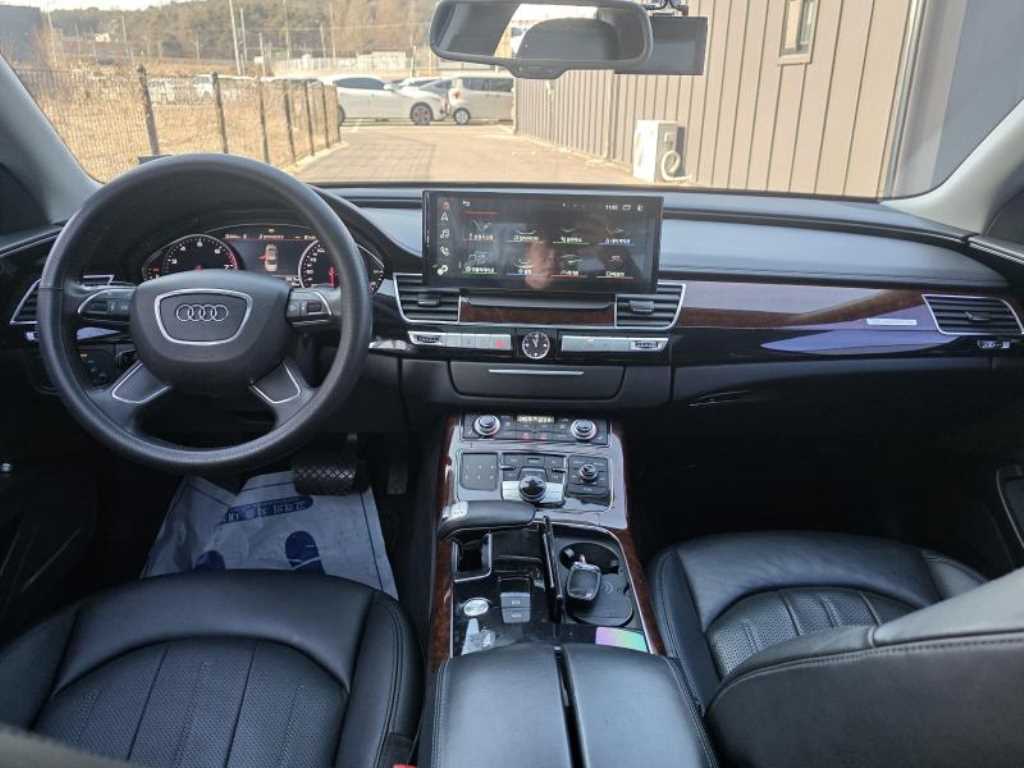 Audi A8 - Vista 10