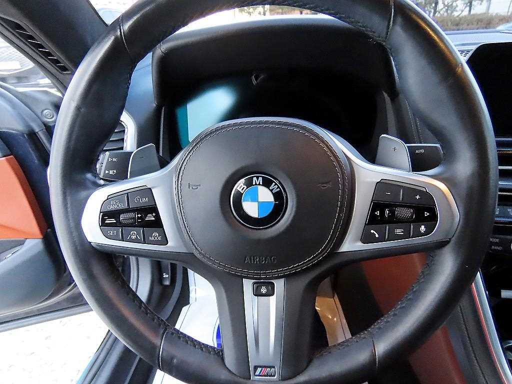 BMW 8 Series - Vista 7