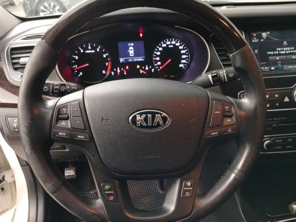 KIA K7 - Vista 11