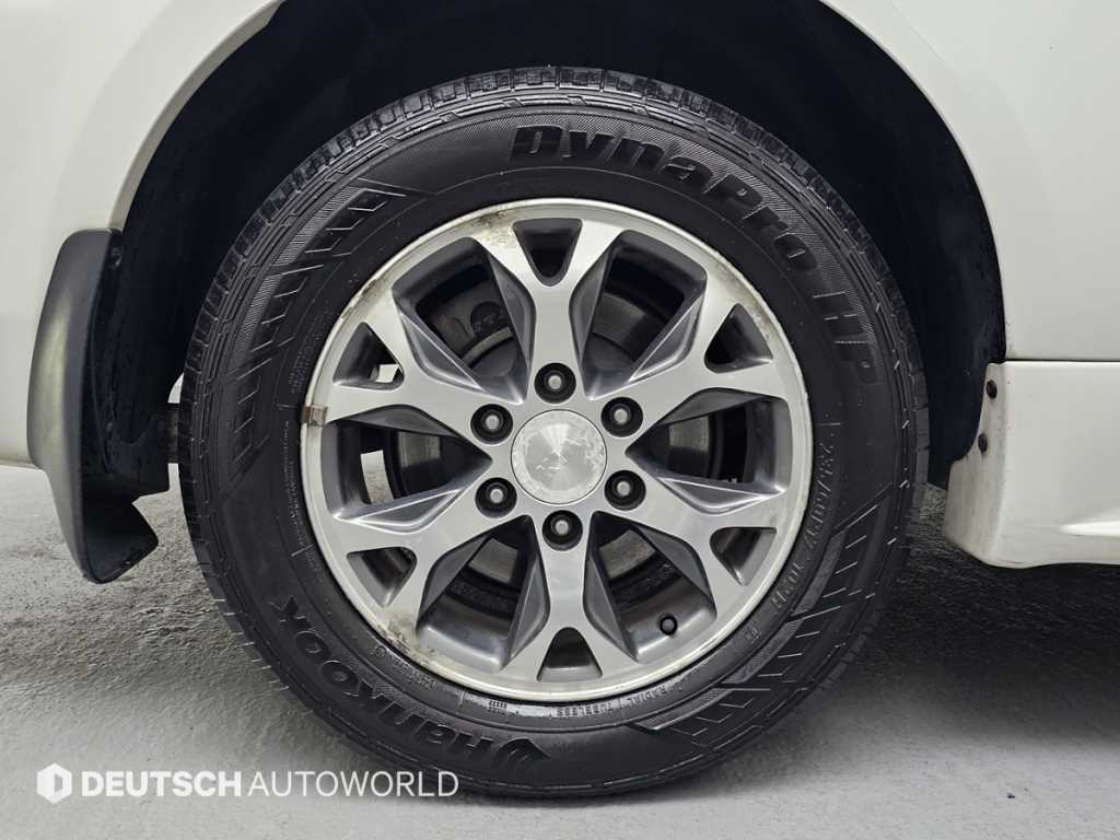 KIA Carnival - Vista 5