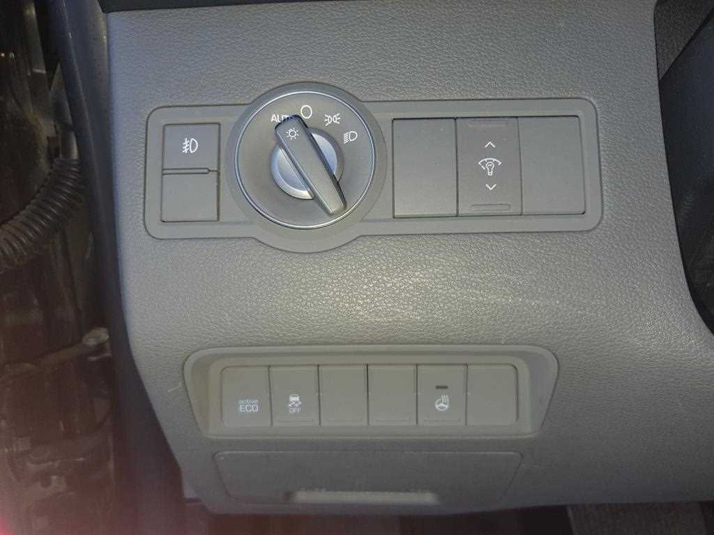 HYUNDAI Solati - Vista 8