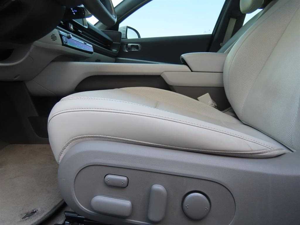 HYUNDAI Ioniq 6 - Vista 12