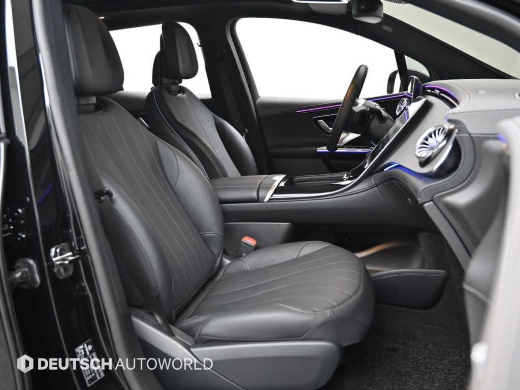 Mercedes Benz EQE - Vista 10