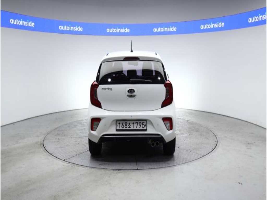 KIA Morning - Vista 4